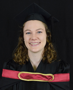 Hannah_Sholtz_Valedictorian_two